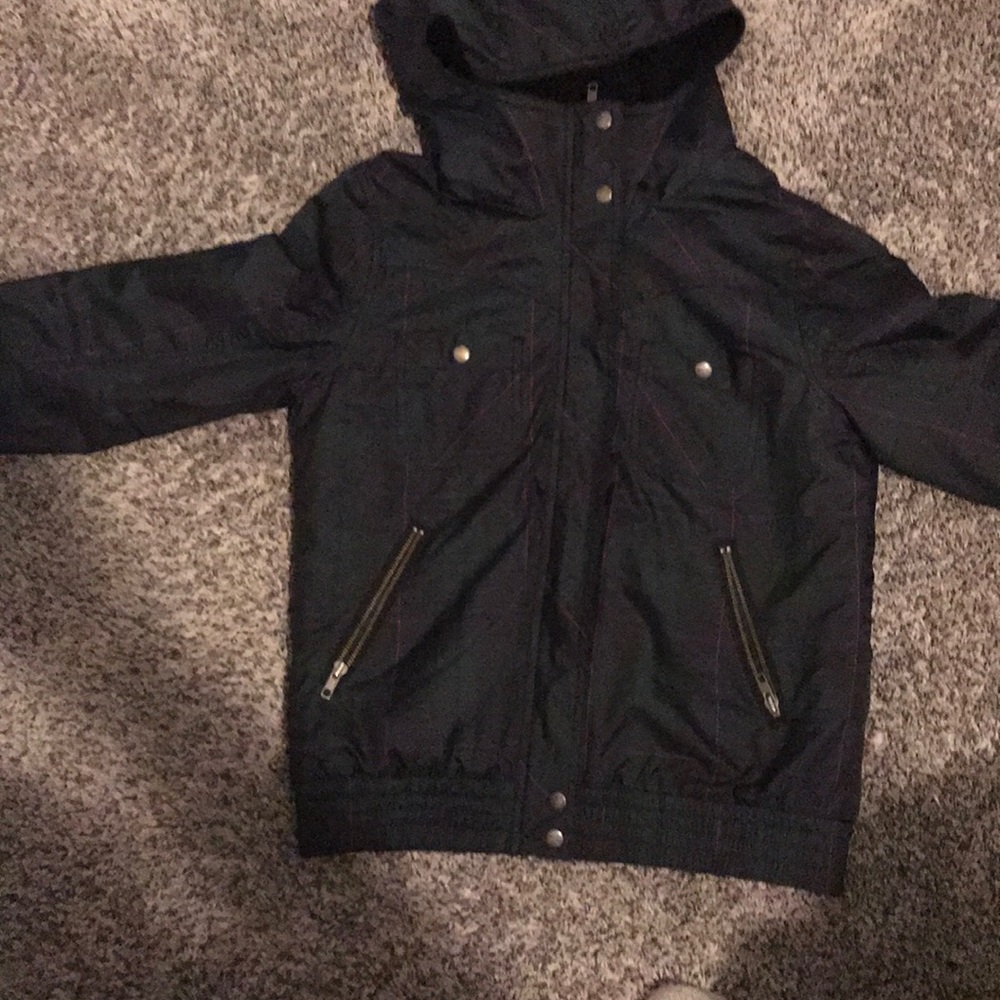 Windbreaker/ Jacket - Picture 3 of 4